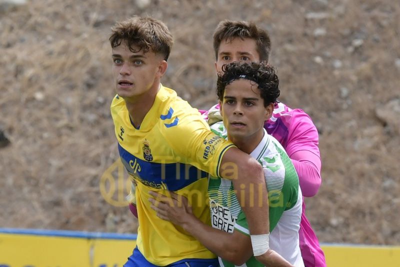 0-1: El ataque de Las Palmas Atlético pincha en hueso ante el Betis B