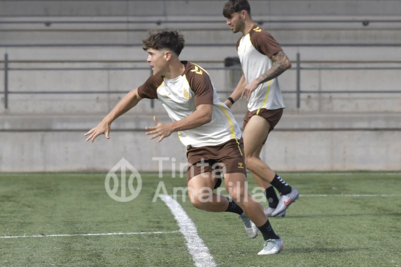 Fotos: Las Palmas Atlético, tras la tercera victoria en Matapiñonera