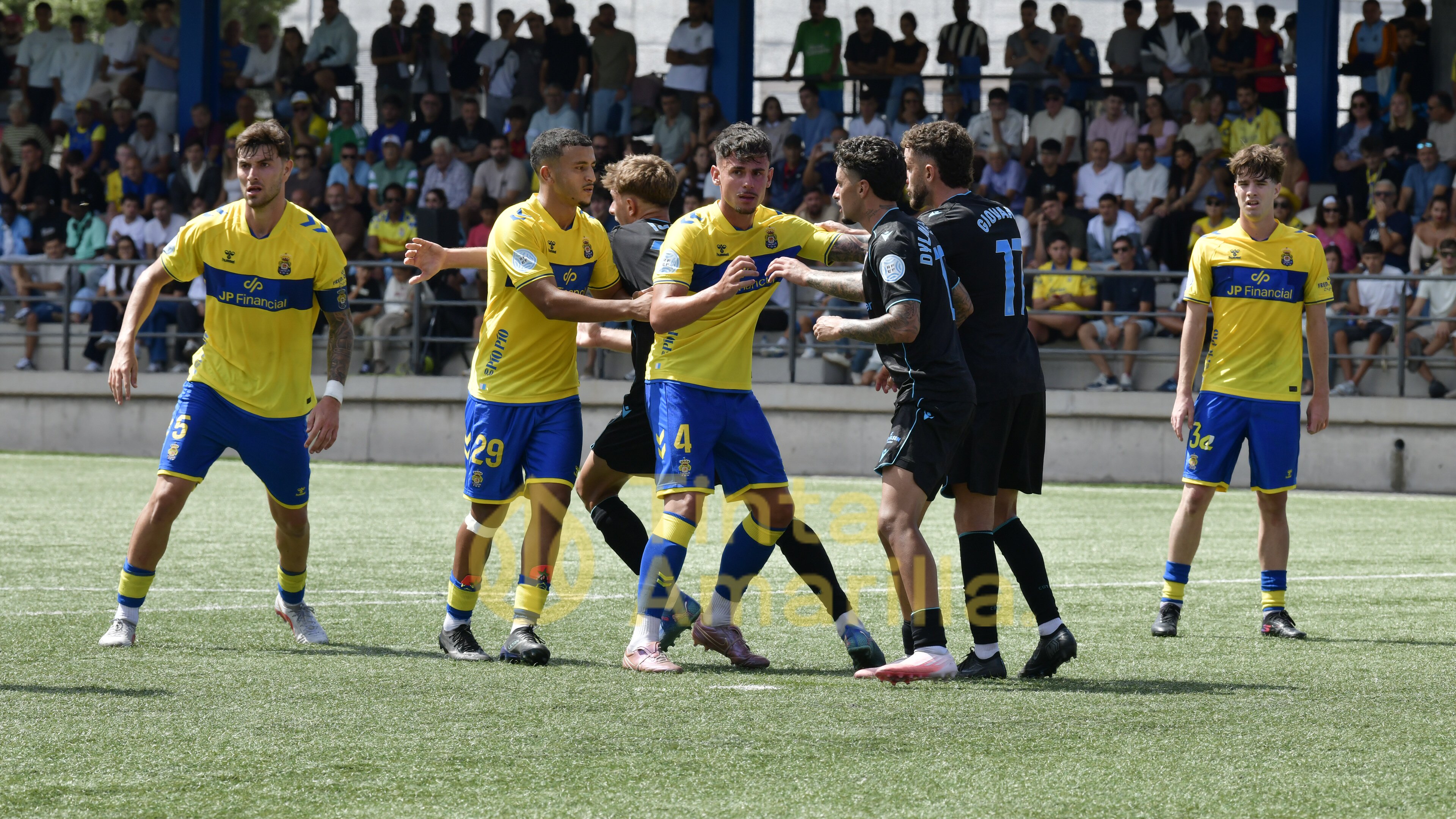 1-1: El derbi de filiales queda en tablas con sangre, batalla, ventaja local y polémico empate