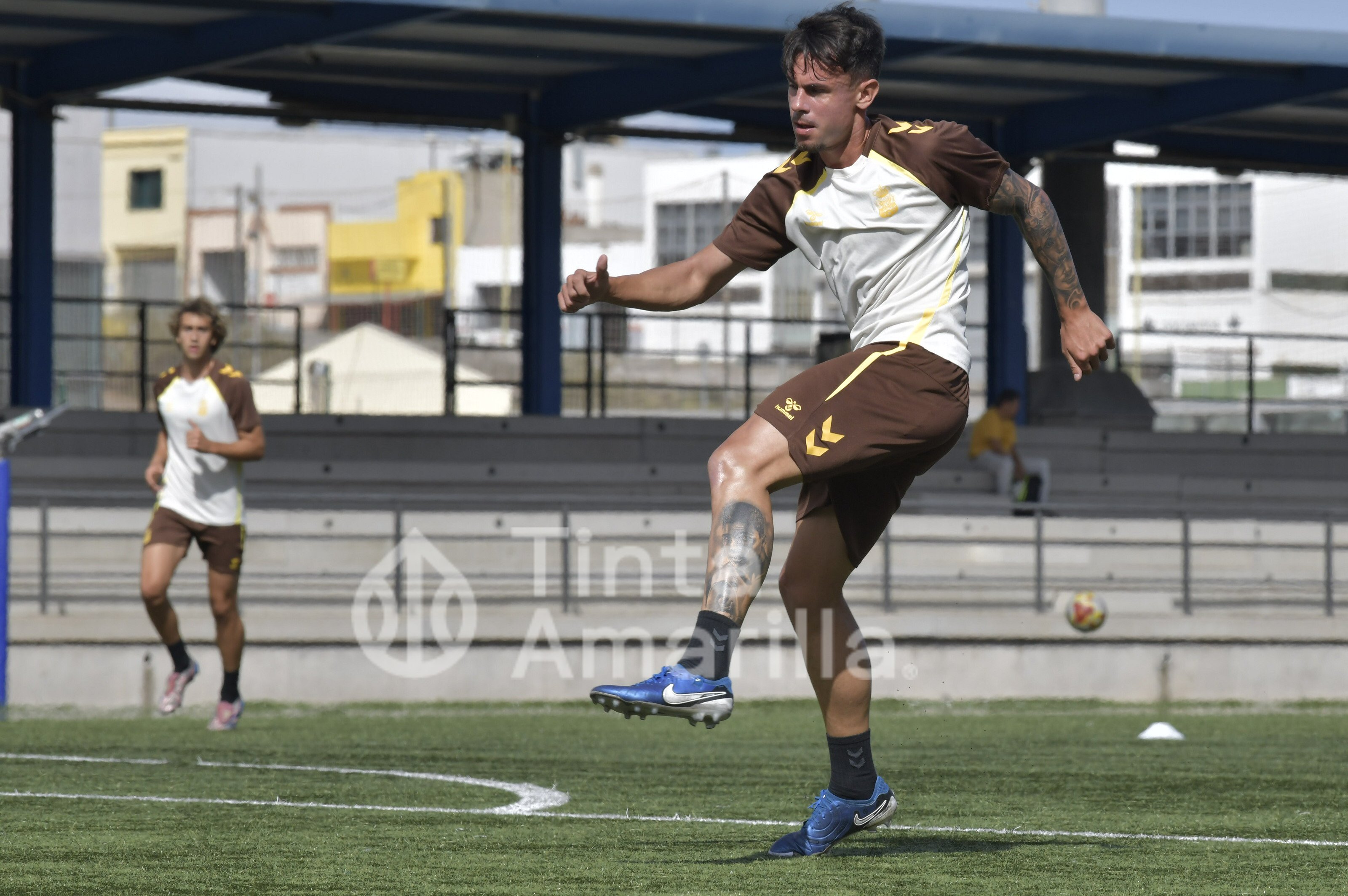 Fotos: Las Palmas Atlético, tras la tercera victoria en Matapiñonera