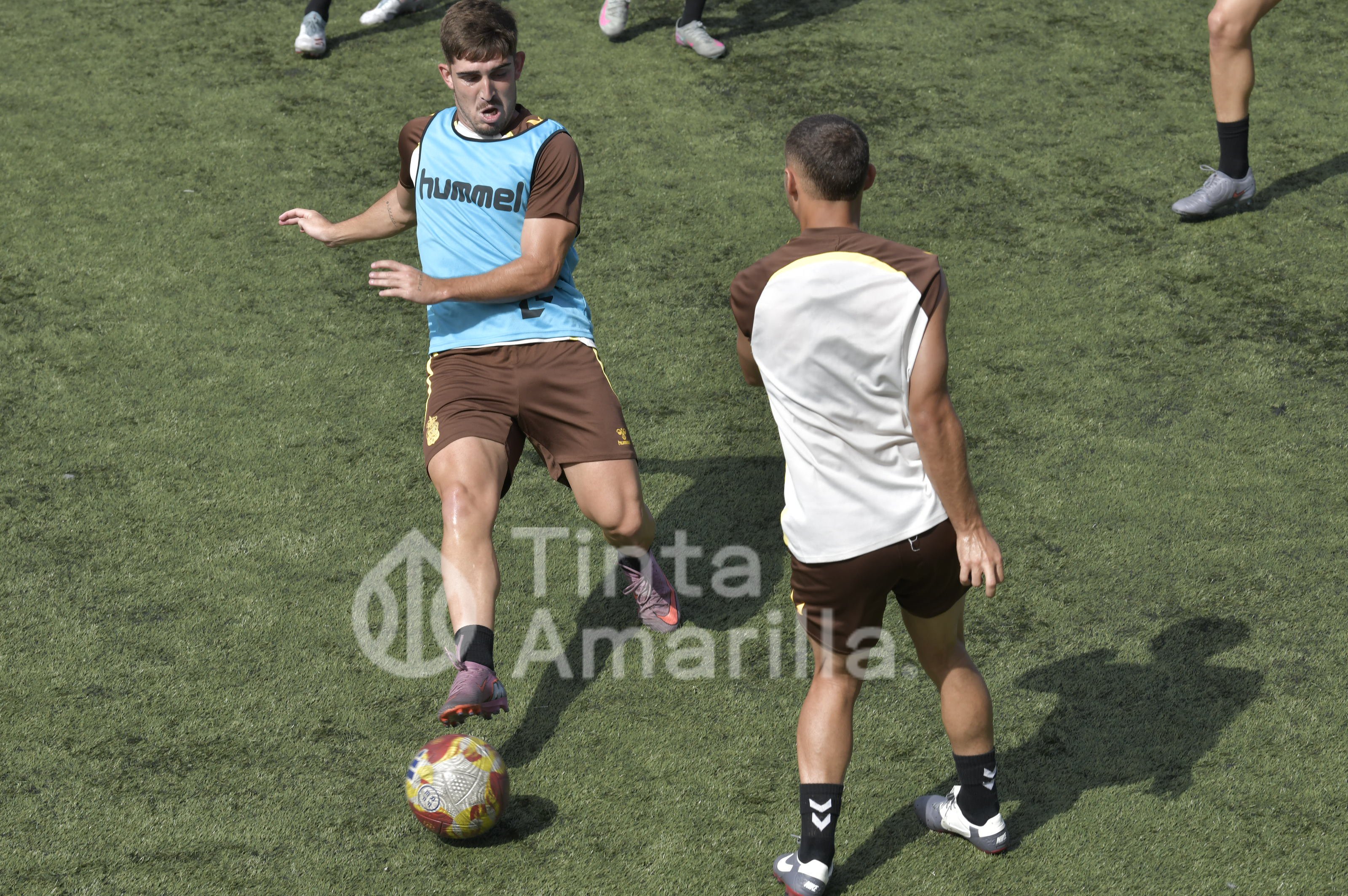 Fotos: Las Palmas Atlético, tras la tercera victoria en Matapiñonera