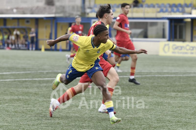 4-0: El juvenil de la UD arranca con fuerza en la nueva Liga de Canarias
