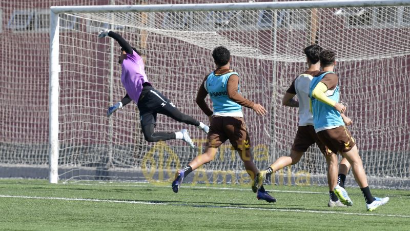 Fotos: Las Palmas C, en compás de espera de una final