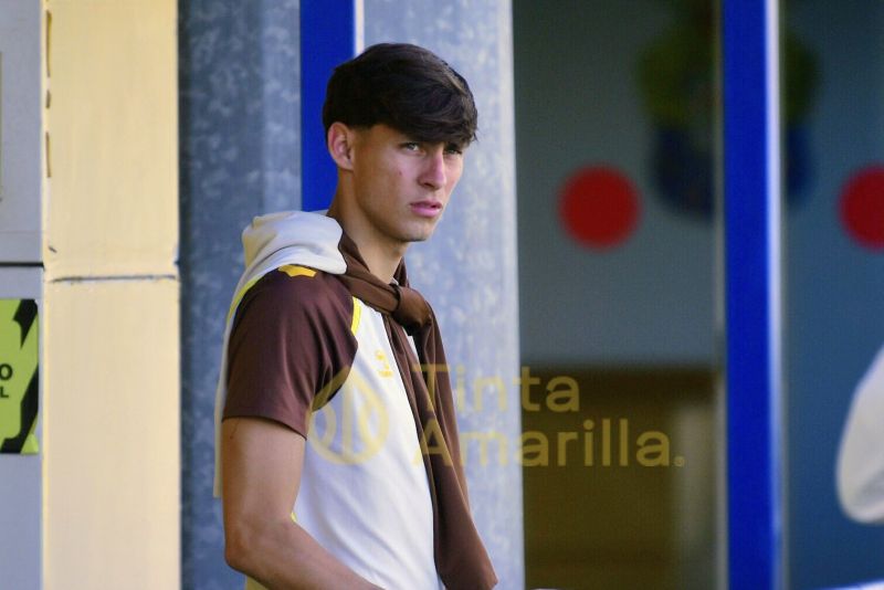 Fotos: Las Palmas C, en compás de espera de una final