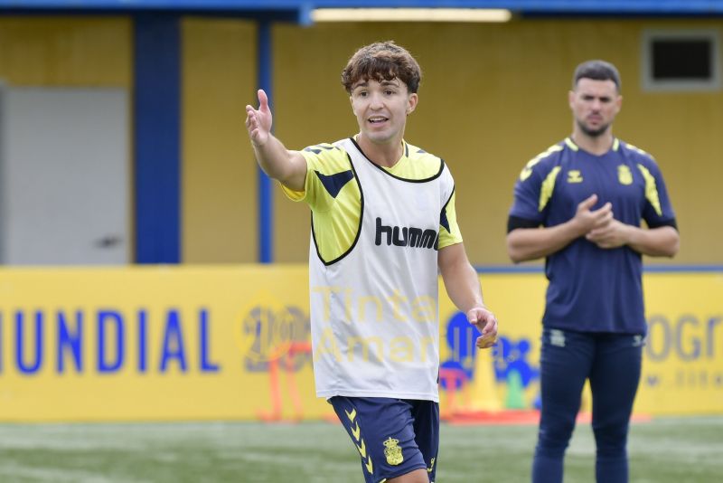 Fotos: Las Palmas C ya tiene en su mira al Mensajero