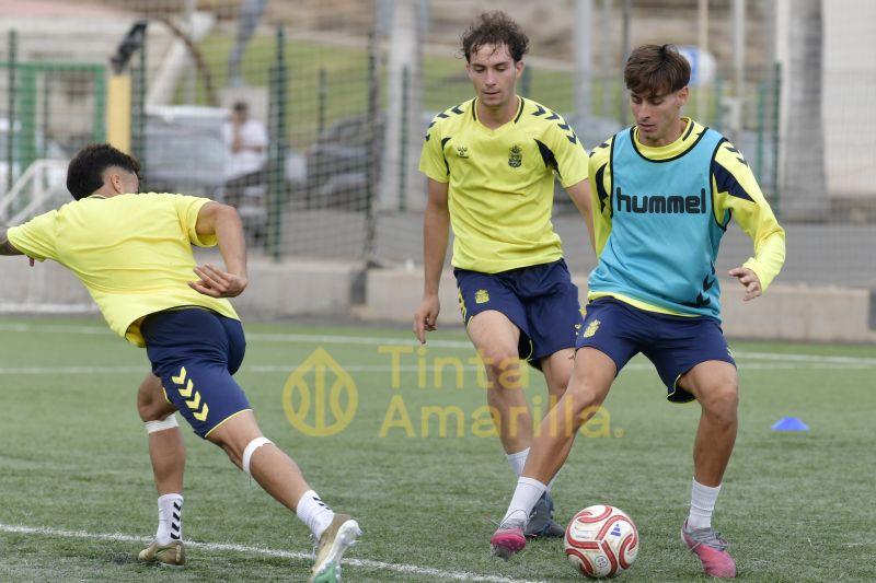 Fotos: Las Palmas C ya tiene en su mira al Mensajero