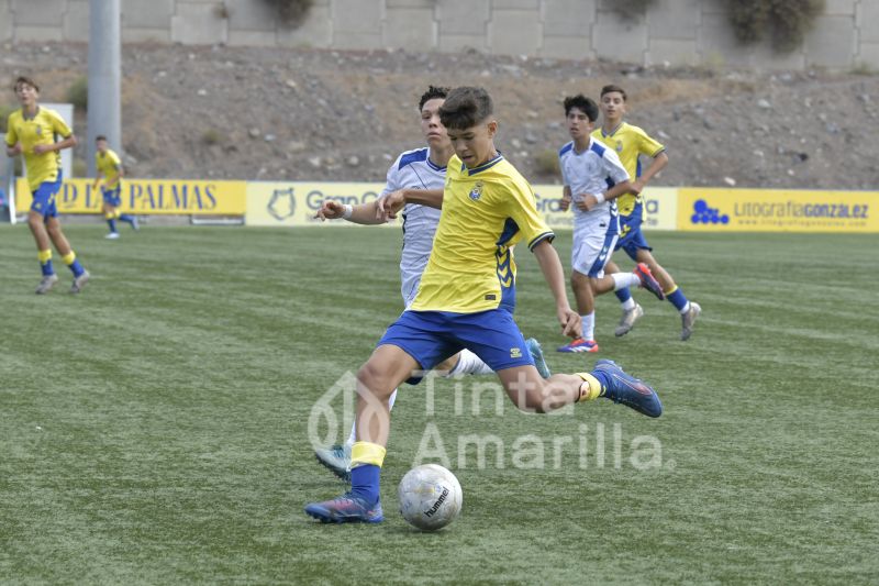 Fotos: Los cadetes Fundación de UD y Tenerife se cruzan en el Anexo