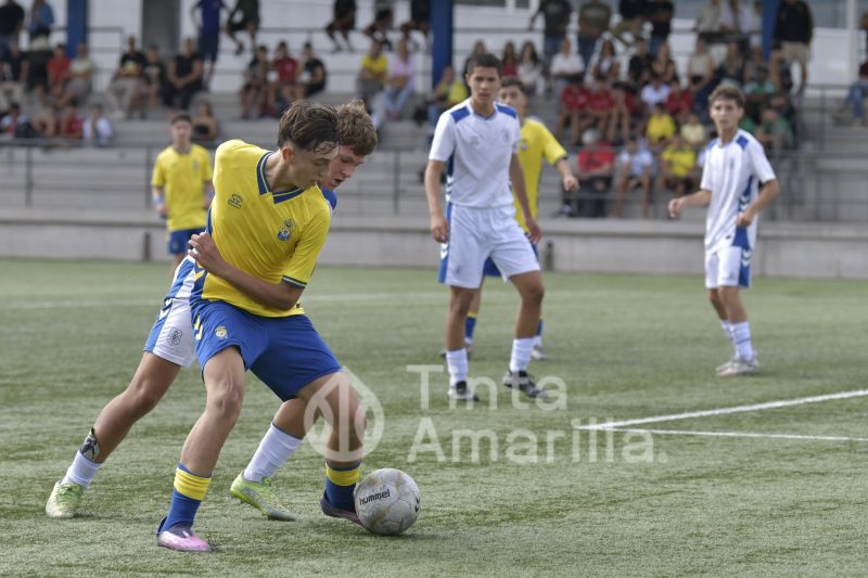 Fotos: Los cadetes Fundación de UD y Tenerife se cruzan en el Anexo