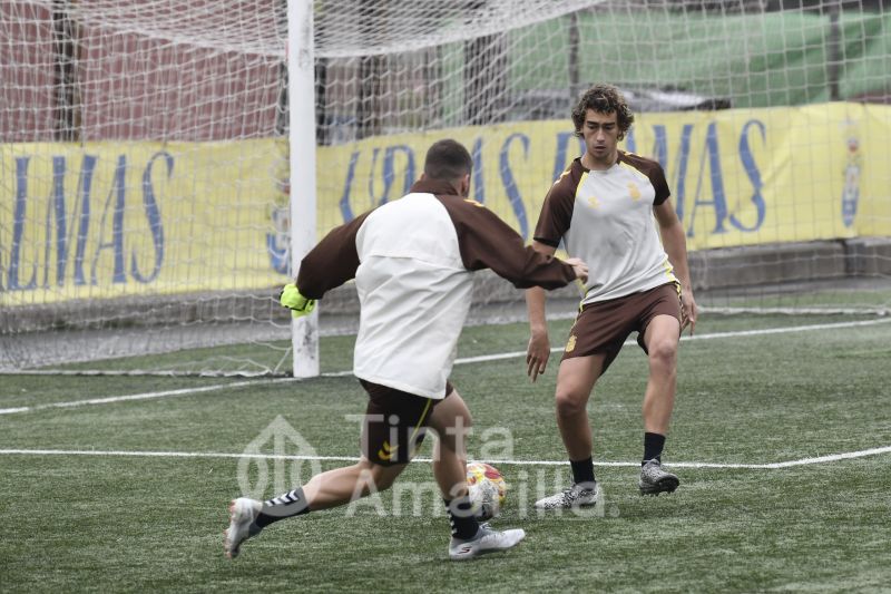 Fotos: Las Palmas Atlético también prepara su despedida de 2025