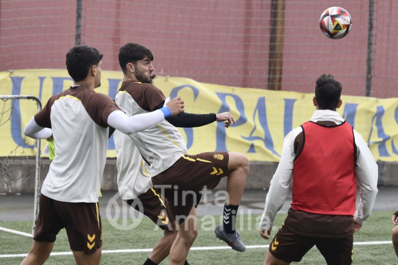 Fotos: Las Palmas Atlético también prepara su despedida de 2025