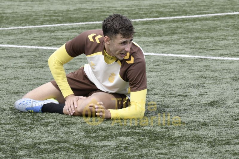 Fotos: Las Palmas C, en compás de espera de una final