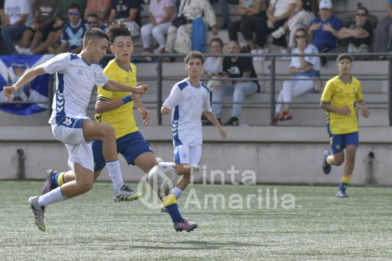 Fotos: Los cadetes Fundación de UD y Tenerife se cruzan en el Anexo