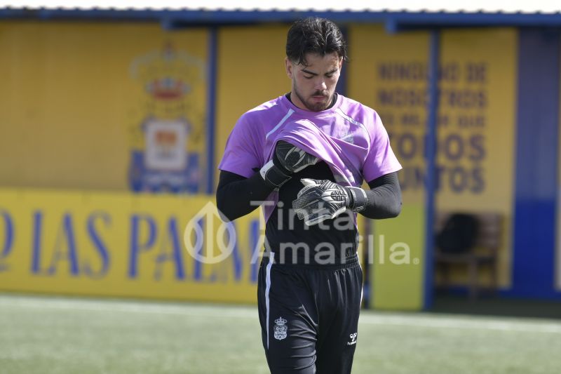 Fotos: Las Palmas Atlético recibe a un equipo centenario
