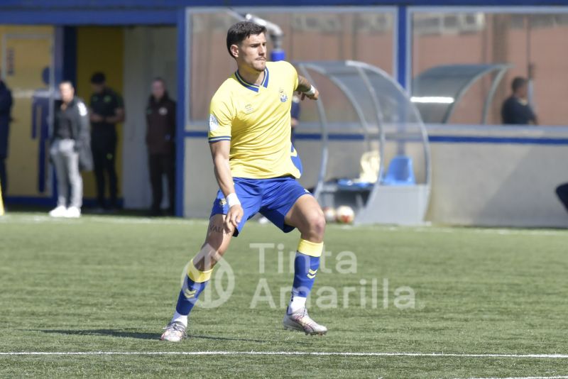 3-2: El filial de la UD saca orgullo para remontar un 0-2 adverso