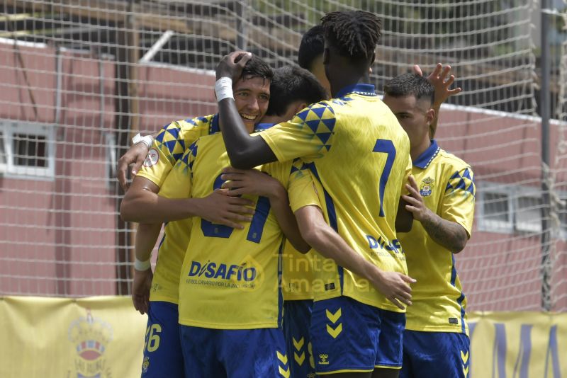 Las Palmas Atlético ofrece la primera luz en el pelotón de líderes