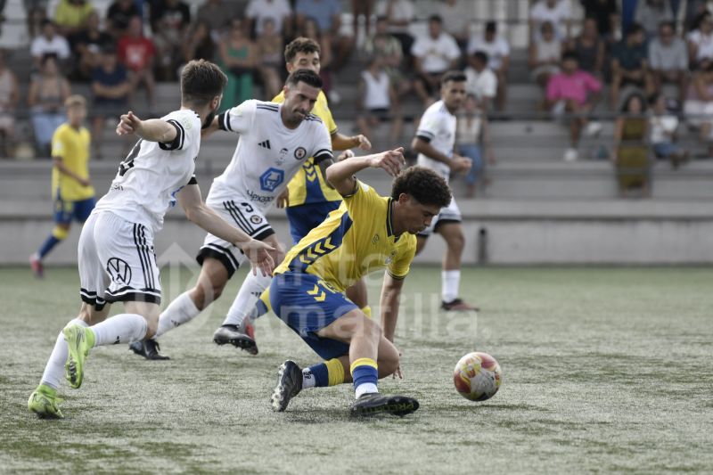 3-1: Las Palmas C remonta y logra su primer triunfo oficial