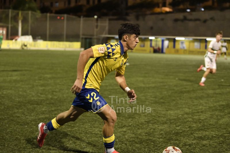 2-1: La UD tumba al Elche con el último zambombazo de Arturo