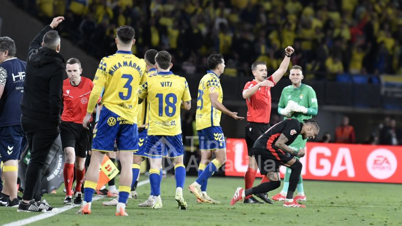 0-2: La audacia de la UD no logra premio ante el líder