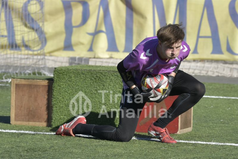 Fotos: El Lanzarote pondrá a prueba el gran momento de Las Palmas C