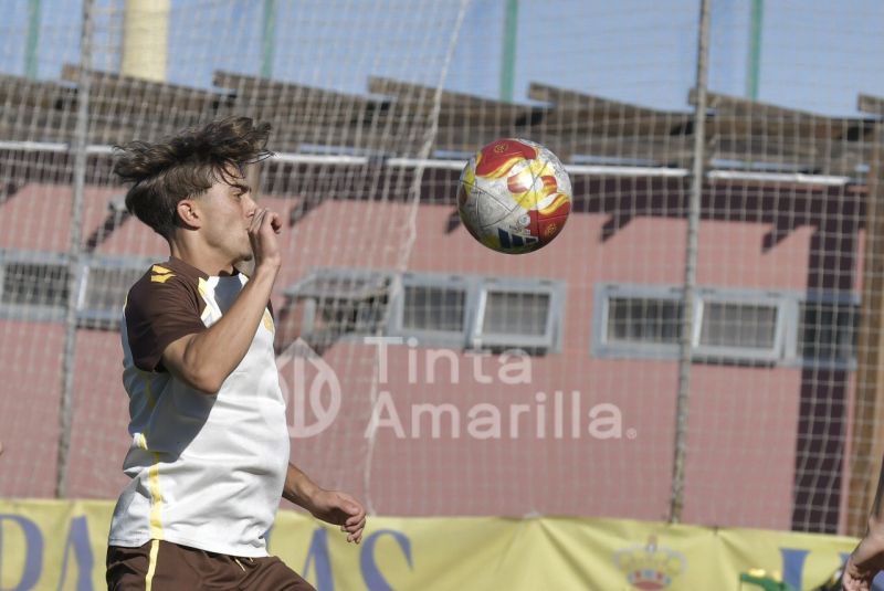 Fotos: El Lanzarote pondrá a prueba el gran momento de Las Palmas C