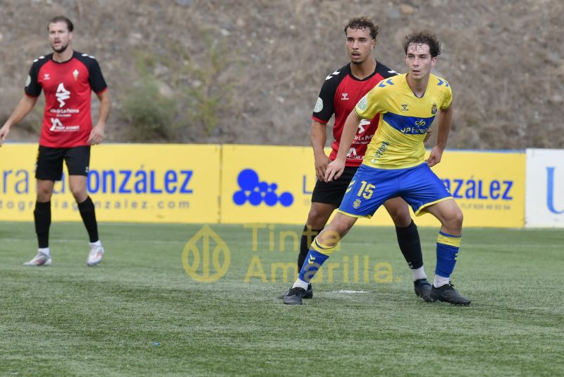 2-2: Las Palmas C y Mensajero igualan en el debut técnico de Iván López