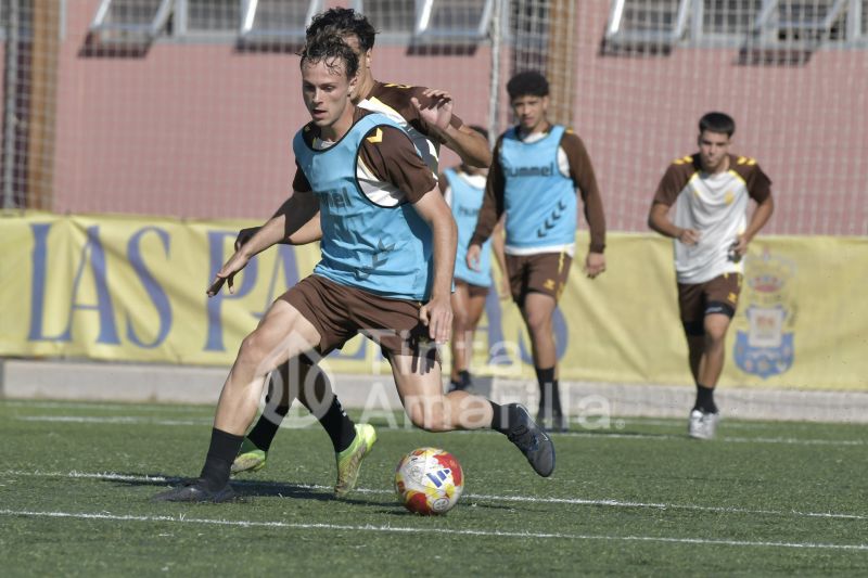 Fotos: El Lanzarote pondrá a prueba el gran momento de Las Palmas C