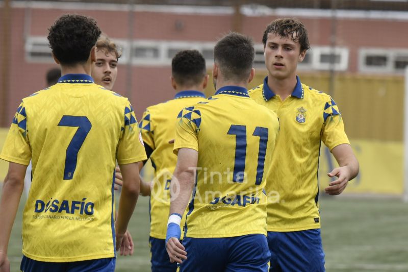 5-1: Goleada de la UD y lesión de Sergio Ruiz