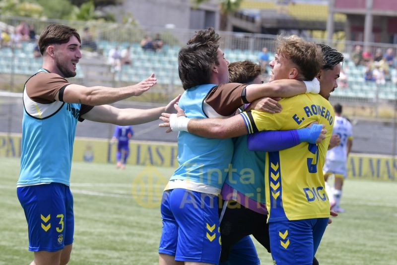 Las Palmas Atco. y Tamaraceite comienzan la Liga en casa ante los filiales sevillanos