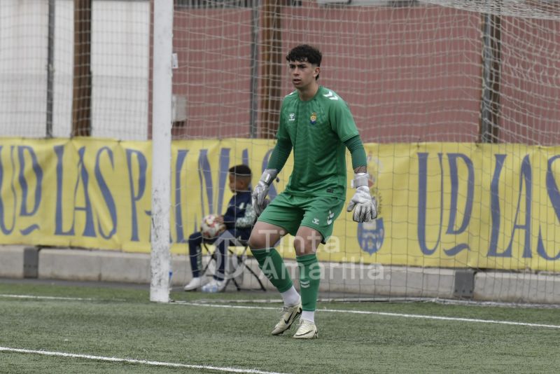 5-1: Goleada de la UD y lesión de Sergio Ruiz