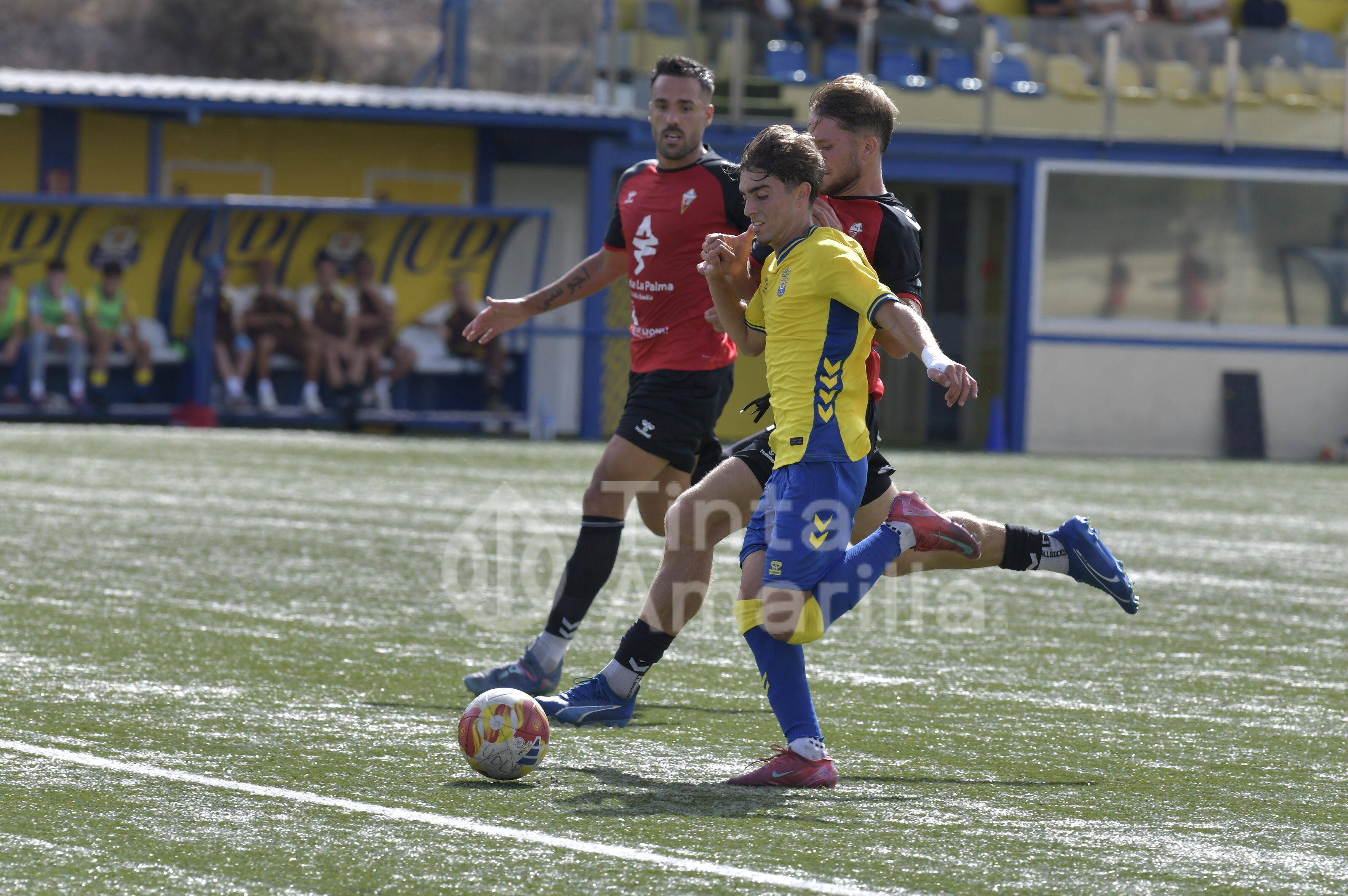 1-1: Las Palmas C malogra otra vez una andanada de remates ante el Mensajero