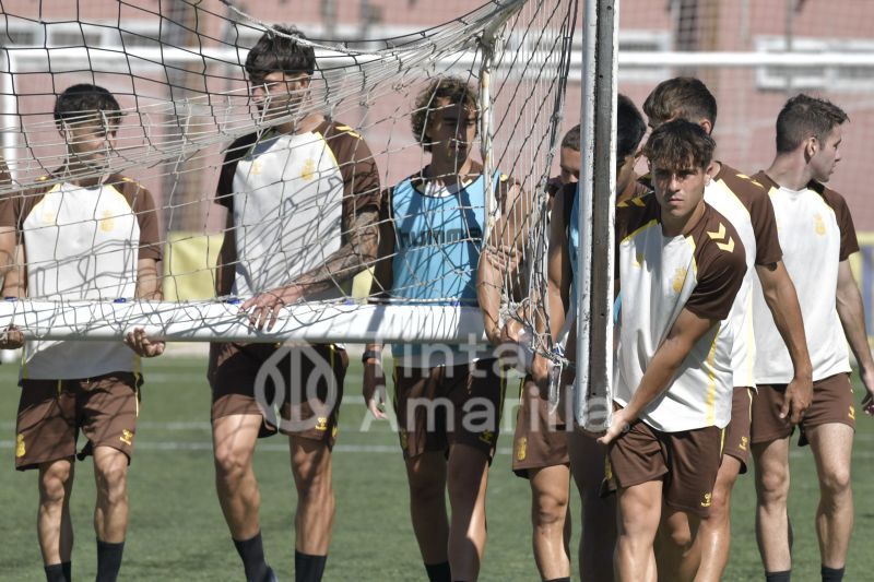 Fotos: Las Palmas Atlético afina para recibir al líder