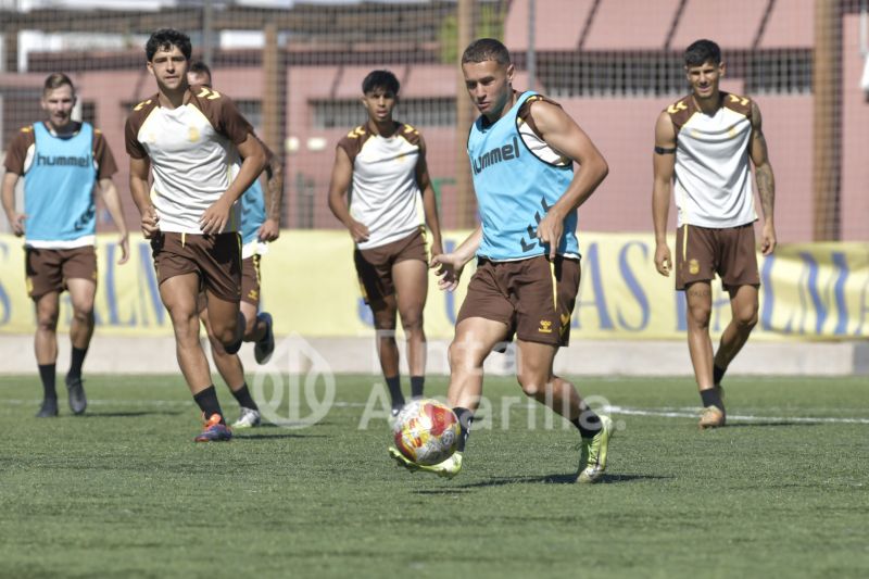Fotos: Las Palmas Atlético afina para recibir al líder