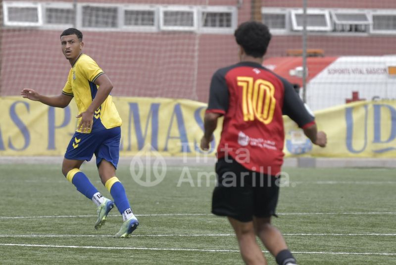 1-1: Las Palmas C malogra otra vez una andanada de remates ante el Mensajero