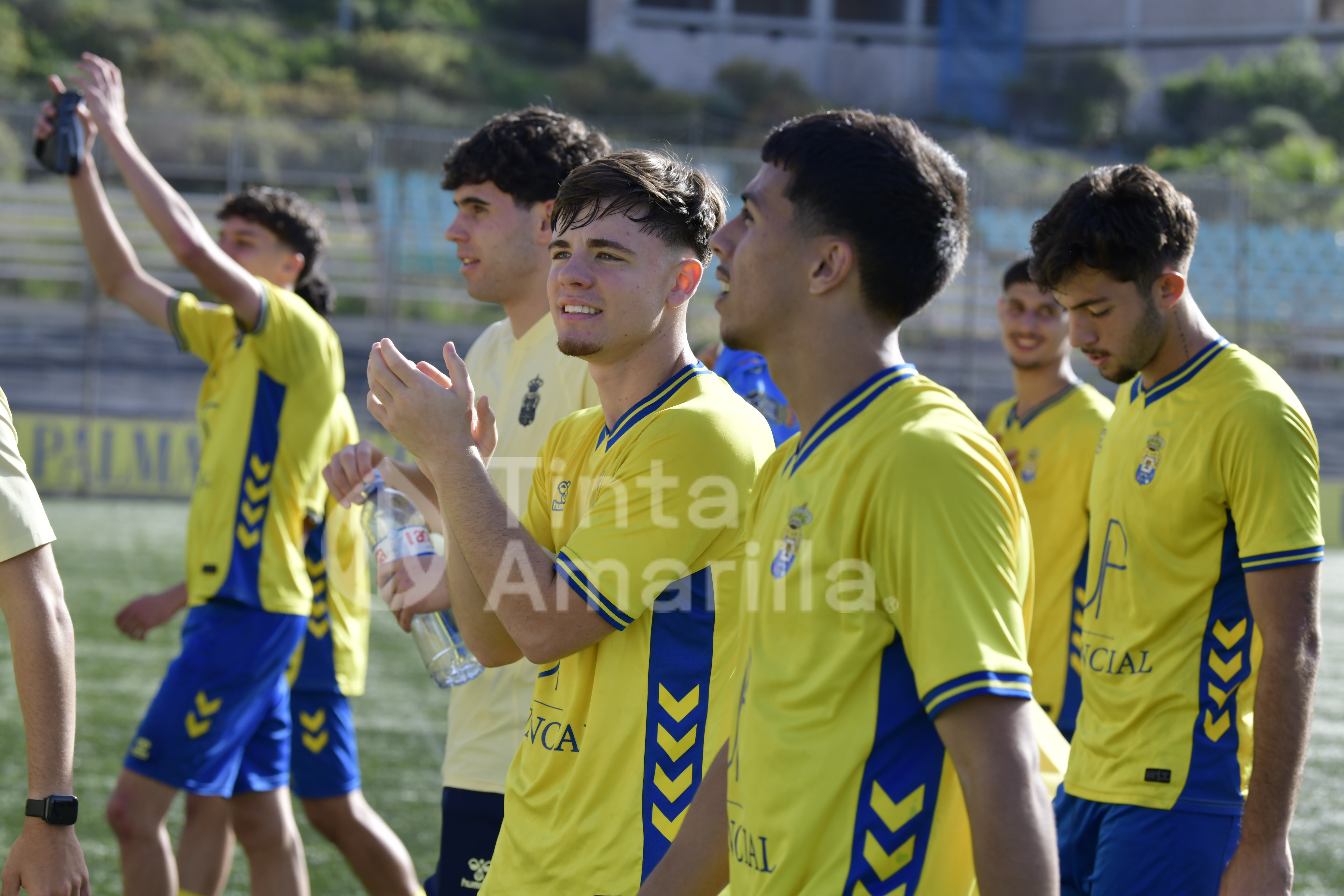 2-1: Las Palmas tumba al Tenerife en el 93 y da otro paso hacia el título canario
