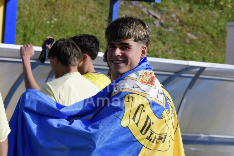 2-1: Las Palmas tumba al Tenerife en el 93 y da otro paso hacia el título canario