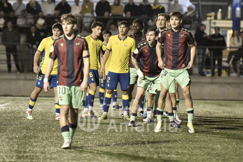 1-0: La UD Las Palmas apea al Levante y se cita con el Barça