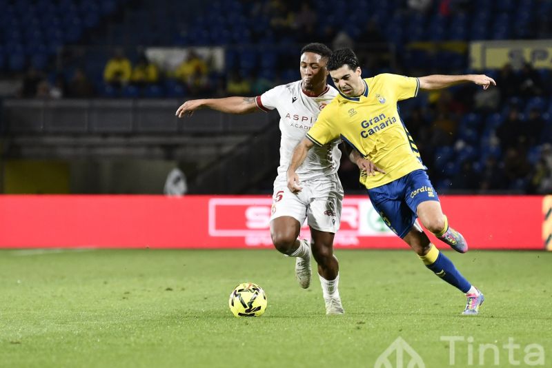 4-0: Jesé da un golpe encima de la mesa y reclama su rol con dos goles