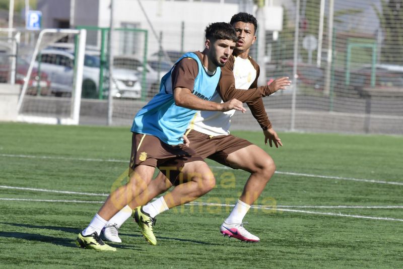 Fotos: El filial agota en Alcalá uno de sus últimos 5 partidos