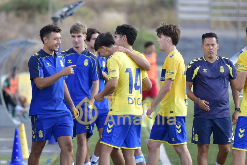 4-2: Las Palmas C sale airoso de un tiroteo con el Yaiza