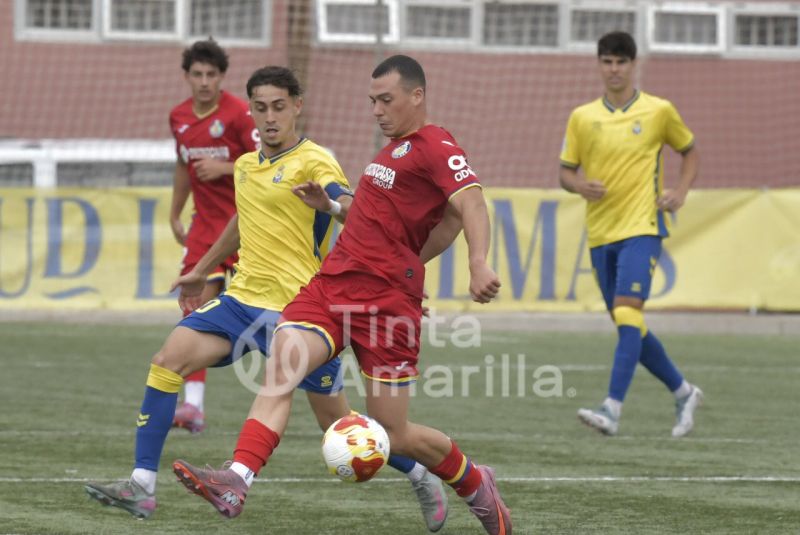 3-2: Las Palmas Atlético le quita la coraza de líder al Getafe B