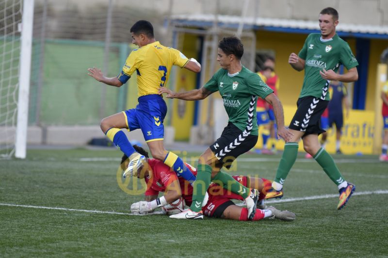 4-2: Las Palmas C sale airoso de un tiroteo con el Yaiza