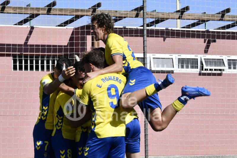 3-0: Las Palmas Atlético desmonta al Socuéllamos en 20 minutos