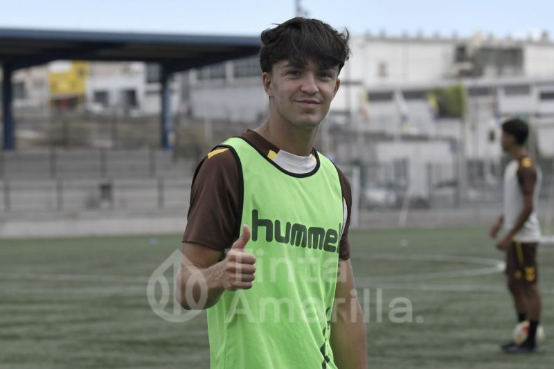 Fotos: Las Palmas C se prepara para un domingo acalorado