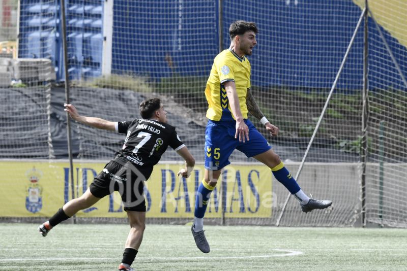 3-0: Las Palmas Atlético desmonta al Socuéllamos en 20 minutos