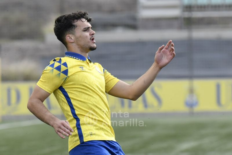Fotos: Las Palmas C resuelve en media hora ante el Teror (4-0)