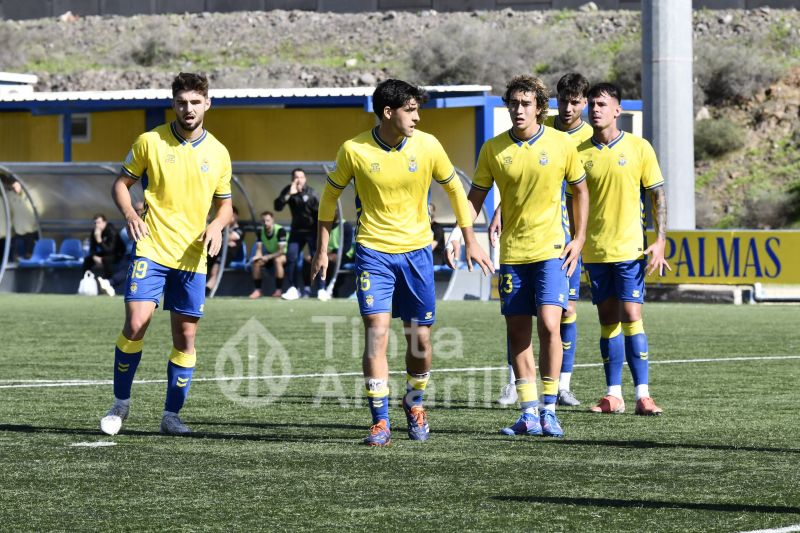 3-0: Las Palmas Atlético desmonta al Socuéllamos en 20 minutos