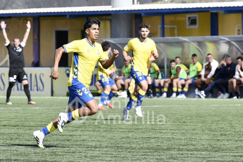 3-0: Las Palmas Atlético desmonta al Socuéllamos en 20 minutos
