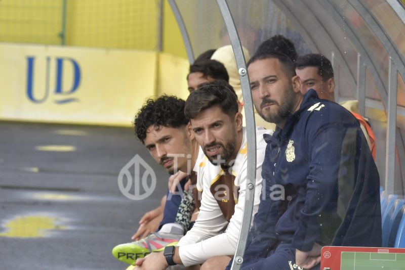 El juvenil de la UD vence y amplía a 5 puntos su renta sobre el Tenerife (3-0)