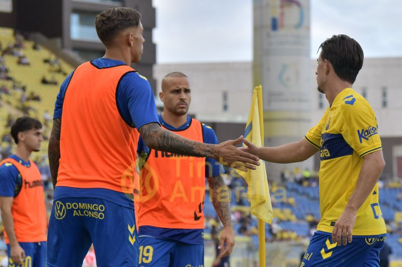 1-2: El Burgos vuelve a ser aguafiestas en otra tarde de generosidad defensiva de la UD