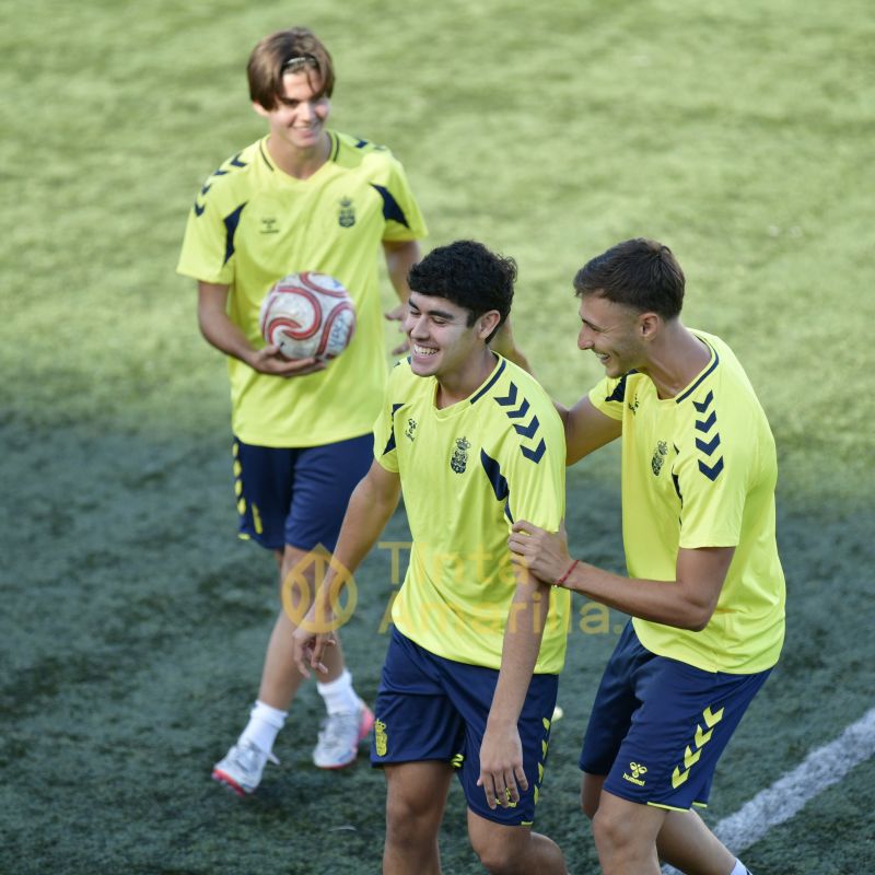 Fotos: Las Palmas C disputa dos partidos de Liga en cuatro días